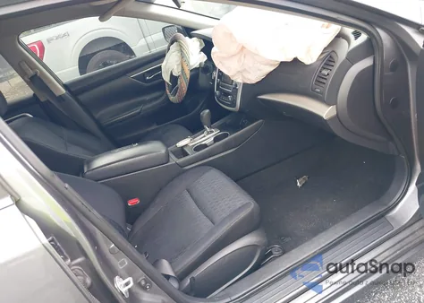 2016 Nissan Altima 2.5 Sv z USA, uszkodzony, nr VIN 1N4AL3AP3GC285283